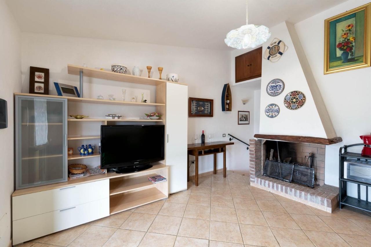 Villa Gaia - Dall'Alba Al Tramonto - Torre delle Stelle Extérieur photo